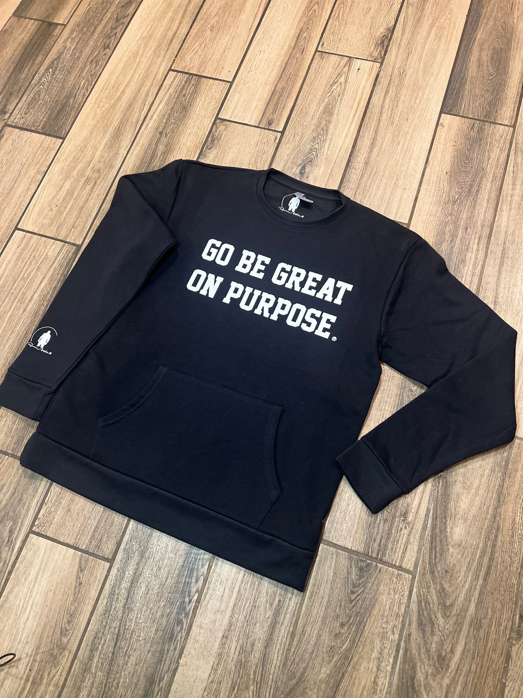 GBGOP Crewneck with front pockets in Black